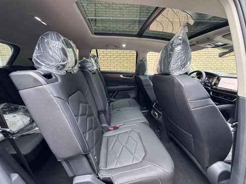 New 2026 Volkswagen Atlas SE AWD/4WD image 15
