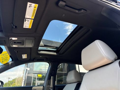 Used 2024 Honda CR-V Sport Touring image 19