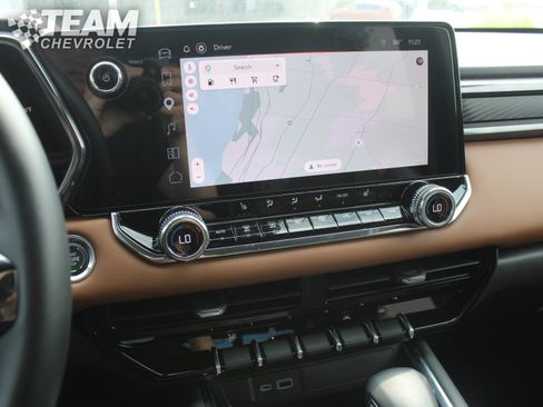 Certified 2025 GMC Canyon AT4 AWD/4WD image 15