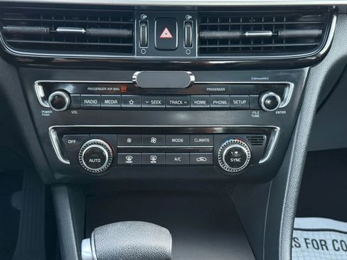 Used 2019 Kia Optima S w/ S Panoramic Sunroof Package image 33