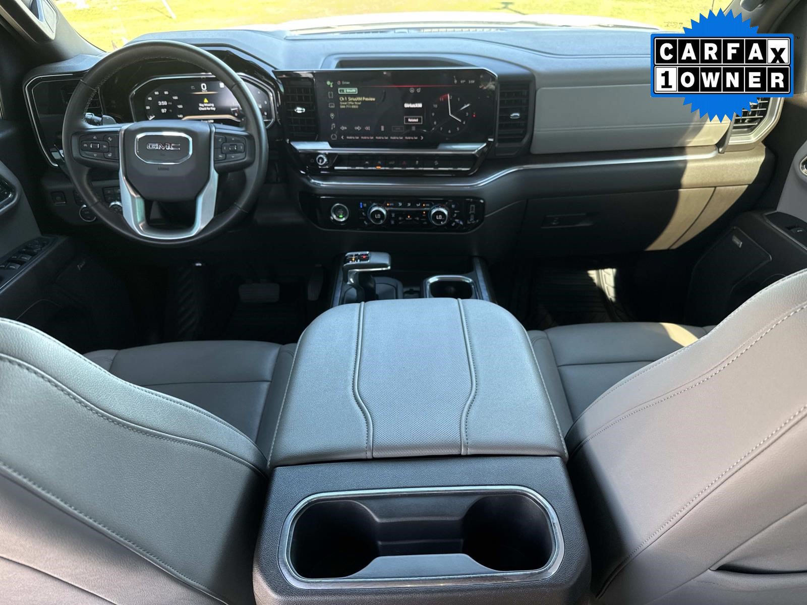 Used 2023 GMC Sierra 1500 SLT w/ SLT Premium Package AWD/4WD image 19