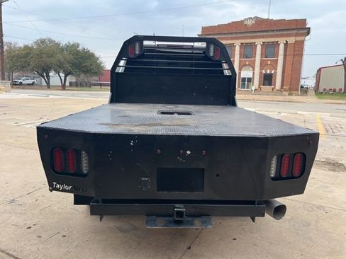 Used 2023 Chevrolet Silverado 2500 LT image 5
