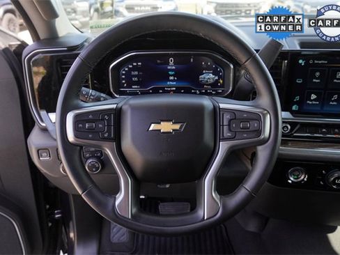 Used 2024 Chevrolet Silverado 1500 LT image 26