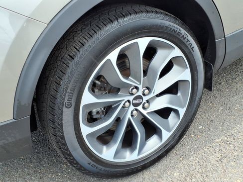Used 2023 Lincoln Nautilus Reserve w/ Equipment Group 201A AWD/4WD image 7