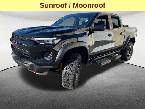 Used 2024 Chevrolet Colorado ZR2 w/ ZR2 Convenience Package III image 5