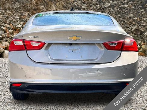 Used 2022 Chevrolet Malibu LS w/ Driver Confidence Package II FWD image 4