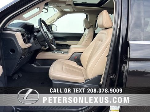 Used 2024 Ford Expedition Limited image 26