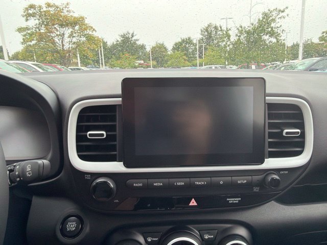New 2026 Hyundai Venue SEL FWD image 21