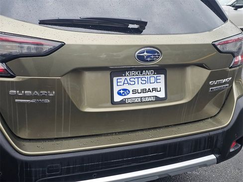 Used 2023 Subaru Outback Touring XT image 15