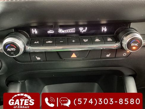 Used 2025 MAZDA MAZDA3 s image 19