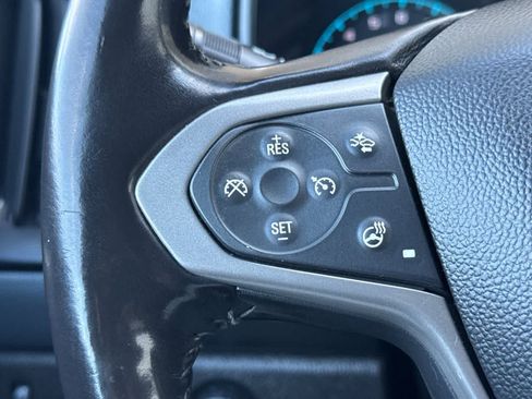 Used 2021 Chevrolet Colorado Z71 w/ Safety Package AWD/4WD image 24