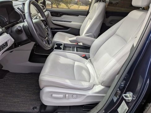 Used 2023 Honda Odyssey Touring image 15
