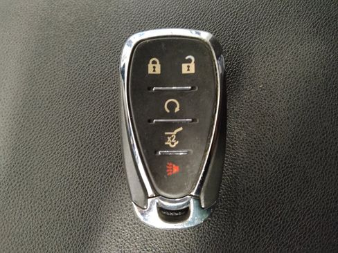 Used 2020 Chevrolet Equinox LT FWD image 32