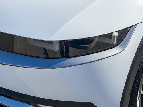 Certified 2024 Hyundai Ioniq 5 SEL RWD image 8