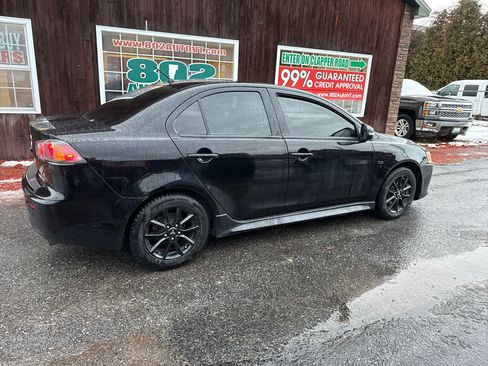 Used 2017 Mitsubishi Lancer LE image 8
