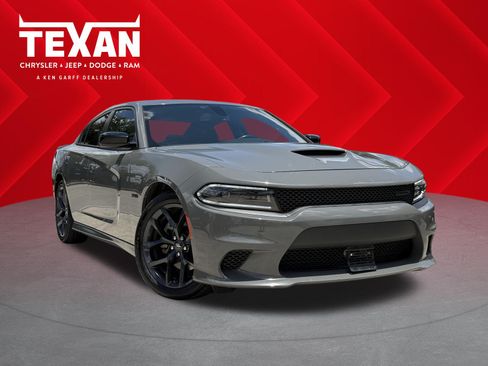 Used 2023 Dodge Charger R/T w/ Blacktop Package RWD image 1