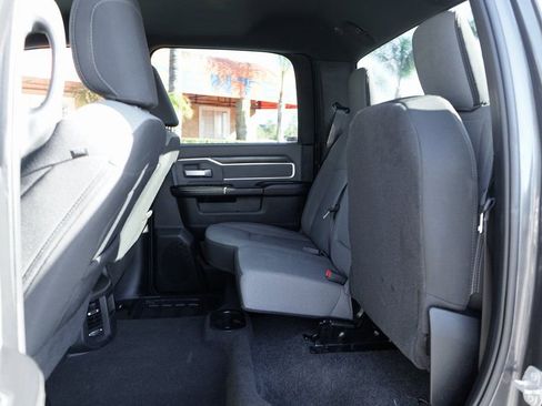 Used 2023 RAM 2500 Big Horn w/ Level 1 Equipment Group image 33