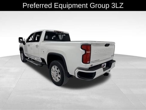 Certified 2025 Chevrolet Silverado 2500 High Country w/ High Country Premium Package image 4