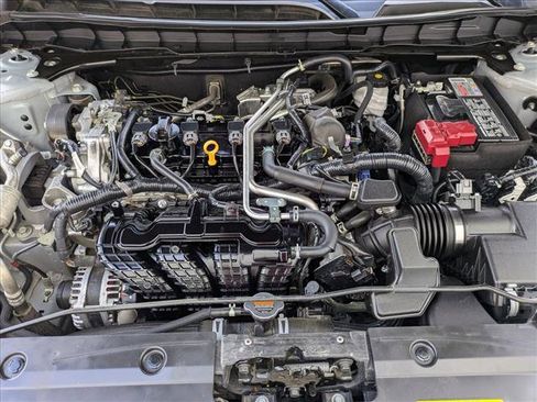 Used 2024 Nissan Altima 2.5 SV image 22