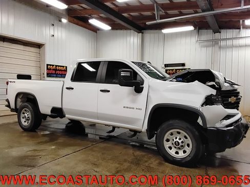 Used 2024 Chevrolet Silverado 2500 W/T w/ WT Fleet Convenience Package AWD/4WD image 2