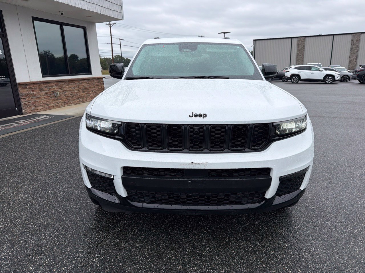 Used 2023 Jeep Grand Cherokee L Limited w/ Luxury Tech Group II AWD/4WD image 12