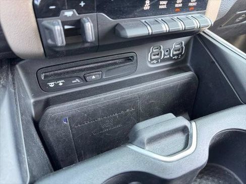 Used 2019 RAM 1500 Laramie AWD/4WD image 82