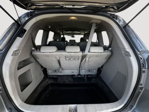 Used 2012 Honda Odyssey Touring Elite image 37