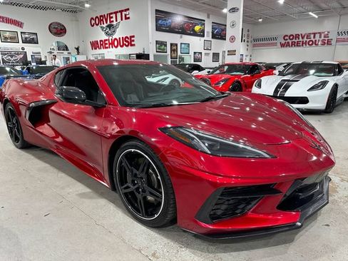 Used 2021 Chevrolet Corvette Stingray Preferred Cpe w/ Z51 Performance Package RWD image 27