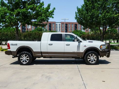 Used 2019 RAM 2500 Limited AWD/4WD image 16