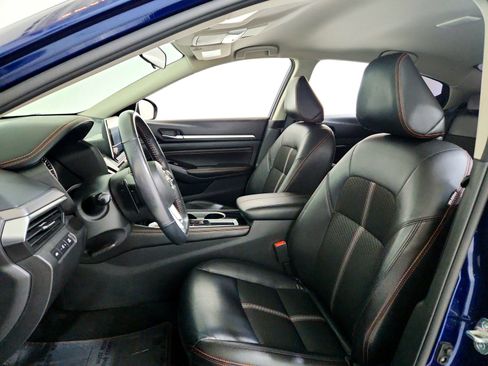 Used 2023 Nissan Altima 2.5 SR image 18