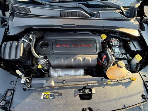 Used 2018 Jeep Compass Latitude w/ Popular Equipment Group FWD image 29