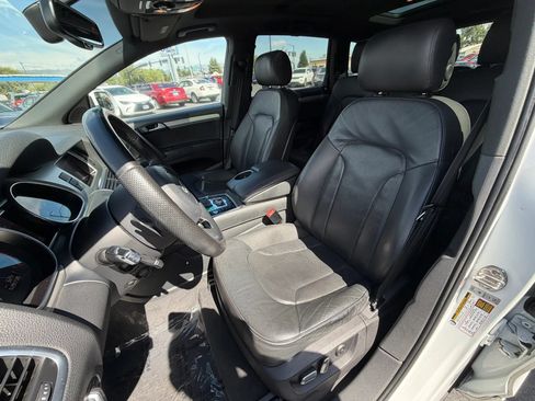 Used 2015 Audi Q7 3.0T S line Prestige w/ Towing Package AWD/4WD image 9