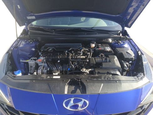 Used 2023 Hyundai Elantra SEL w/ Convenience Package image 28