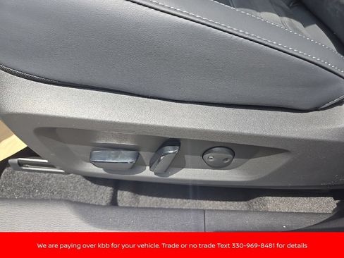 New 2026 Nissan Rogue SL AWD/4WD image 9