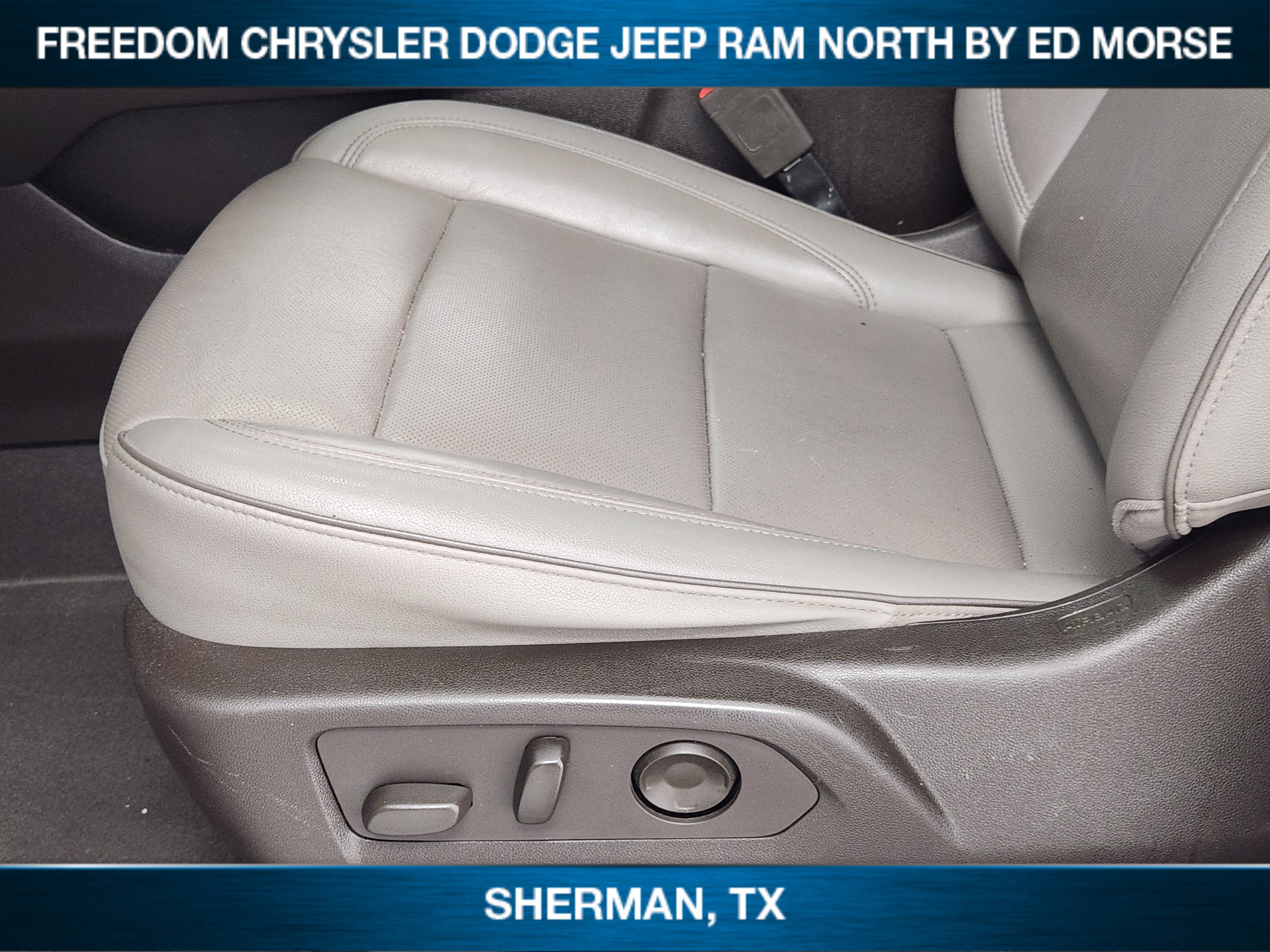 Used 2021 GMC Yukon SLT RWD image 17