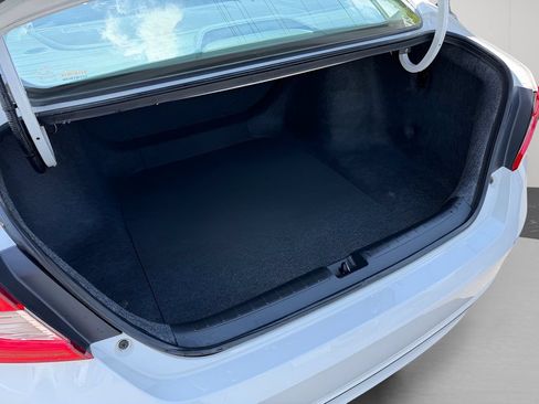 Used 2020 Honda Accord LX image 27