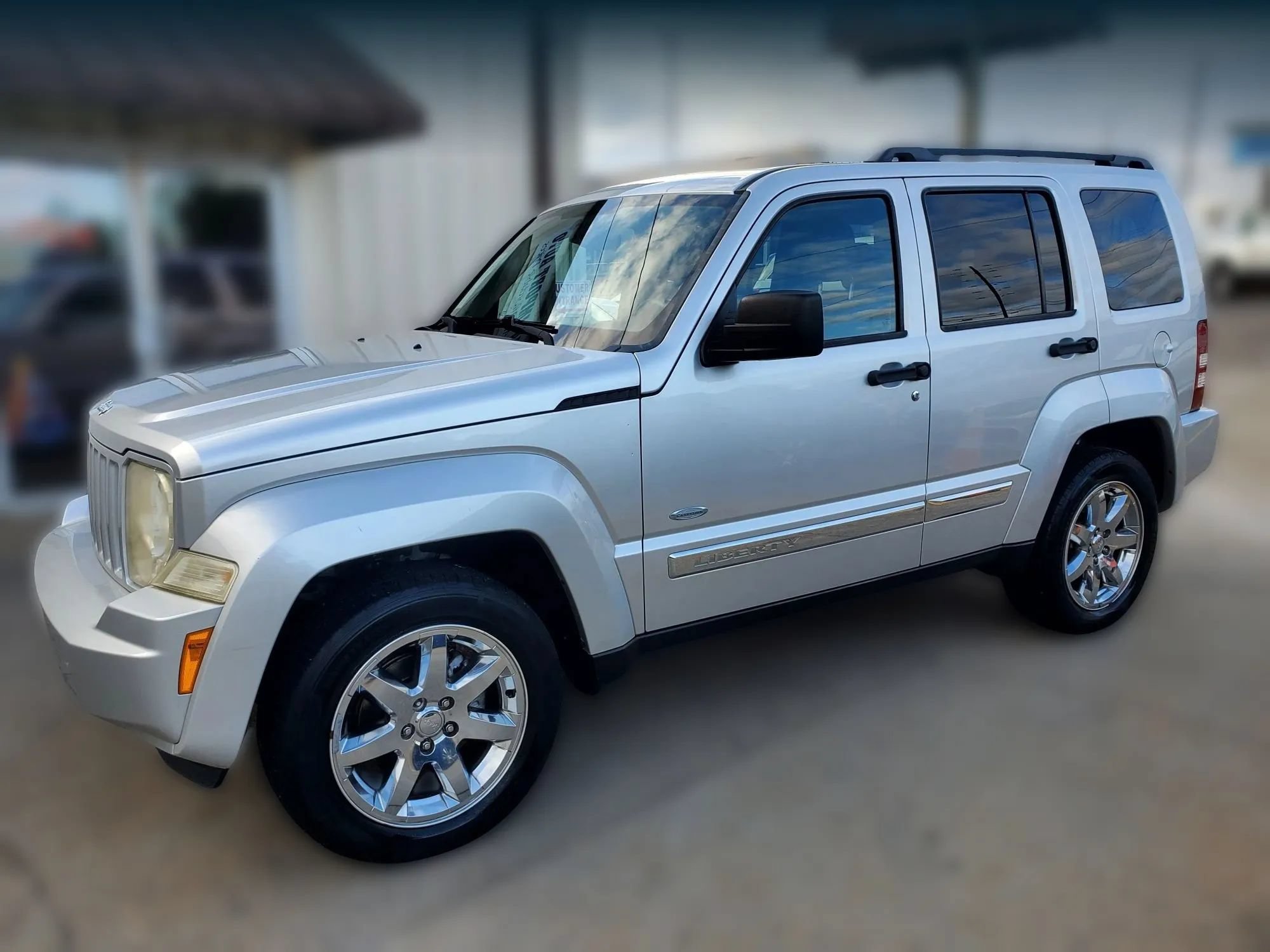 Used 2012 Jeep Liberty Sport AWD/4WD image 7