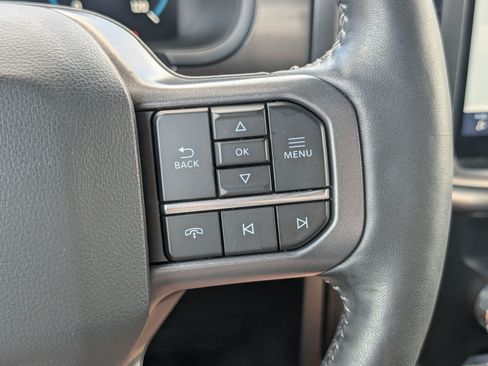 Used 2023 Ford F150 Lariat w/ Equipment Group 502A High AWD/4WD image 21
