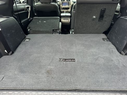 Used 2020 Lexus GX 460 Premium image 18