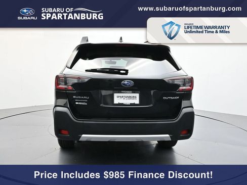 Used 2023 Subaru Outback Limited image 6