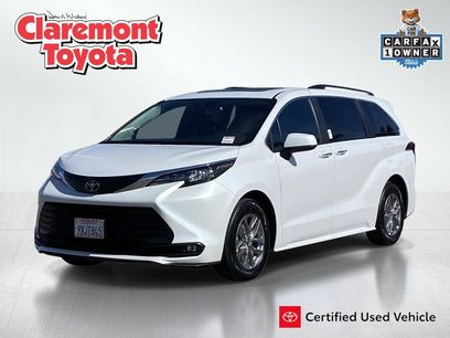 Certified 2026 Toyota Sienna XLE