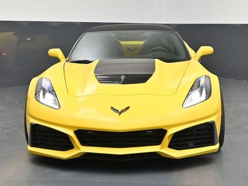 Used 2017 Chevrolet Corvette Z06 RWD image 6