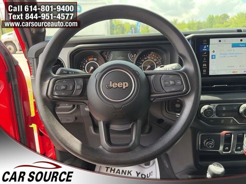 Used 2025 Jeep Wrangler Sport AWD/4WD image 8