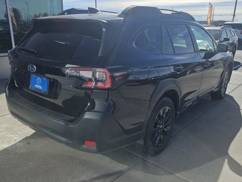 Used 2025 Subaru Outback Onyx Edition w/ Popular Package #2 image 5