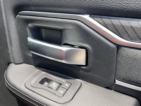 New 2026 RAM 3500 Big Horn AWD/4WD image 16