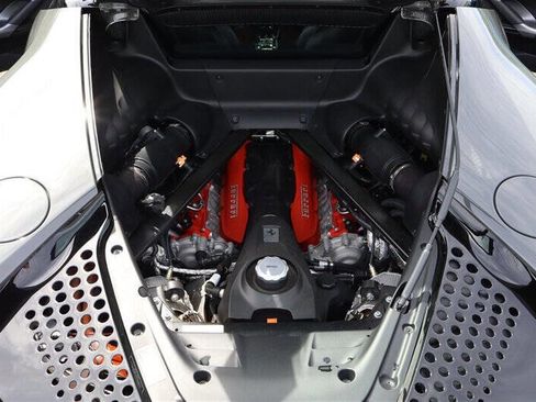 Used 2021 Ferrari SF90 Stradale AWD/4WD image 32