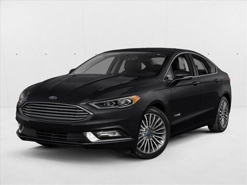 Used 2018 Ford Fusion Titanium FWD image 1