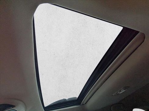 Certified 2025 Subaru Outback Premium w/ Popular Package #1 image 17