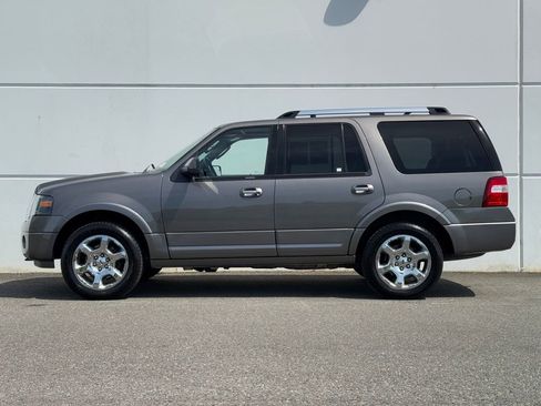 Used 2014 Ford Expedition Limited w/ Equipment Group 301A AWD/4WD image 4