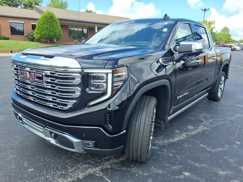 Used 2023 GMC Sierra 1500 Denali w/ Denali Reserve Package AWD/4WD image 21